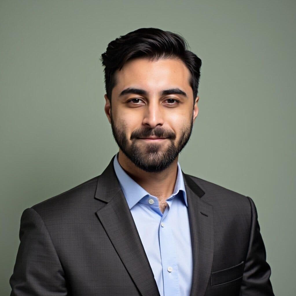 Humza Khan