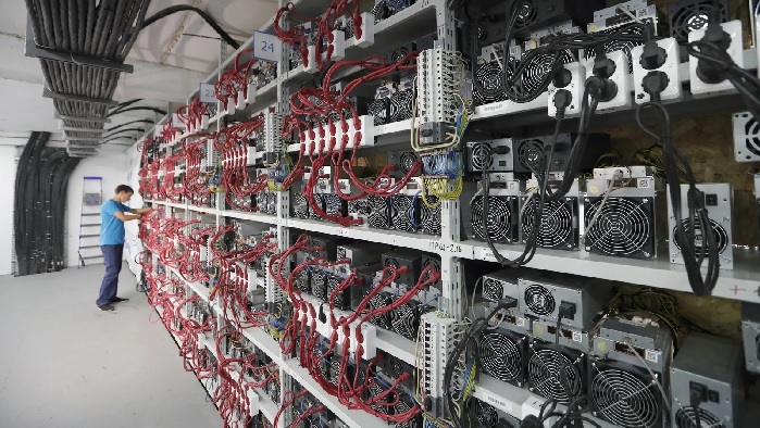 crypto mining, crypto news, middle east, MENA, UAE, Abu Dhabi, farms, warning