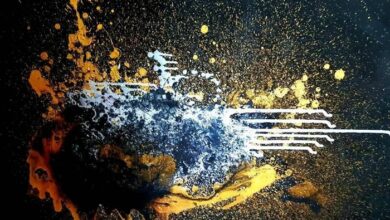 الفنانة اللبنانية رشا حمزة تطلق مجموعة فنية على شكل أصول غير قابلة للاستبدال