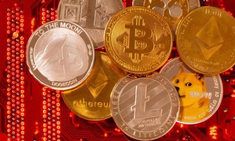 "توظيف وتسريح".. ردود فعل متضاربة لمنصات التداول بالعملات الرقمية!