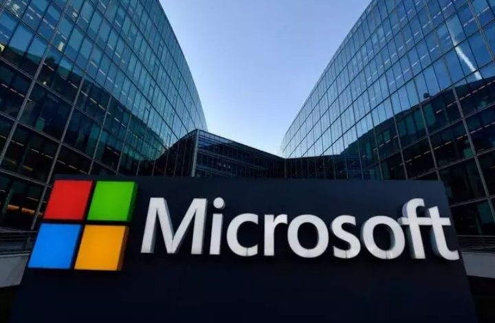 Microsoft Retreats from the Metaverse, Announces Layoff of 10,000 Employees