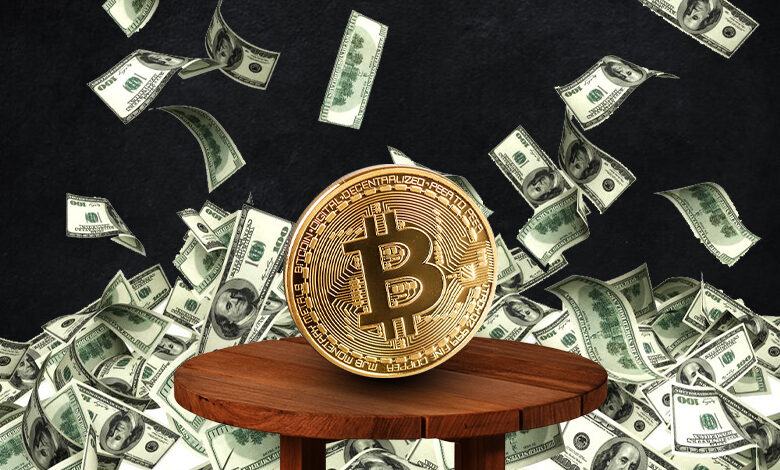 "الدولرة" مقابل العملات الرقمية: تحدّي نحو المستقبل المالي