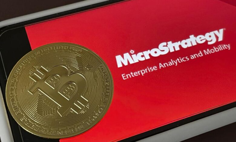 مايكل سايلور يدعو لدعم مجتمع تعدين البيتكوين