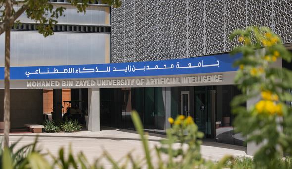 تعاون بين سوق أبوظبي العالمي وجامعة محمد بن زايد للذكاء الاصطناعي