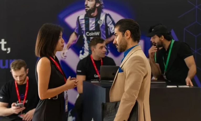 منصة "كوين دبليو" للعملات الرقمية تضع بصمتها في منطقة الشرق الأوسط وشمال أفريقيا