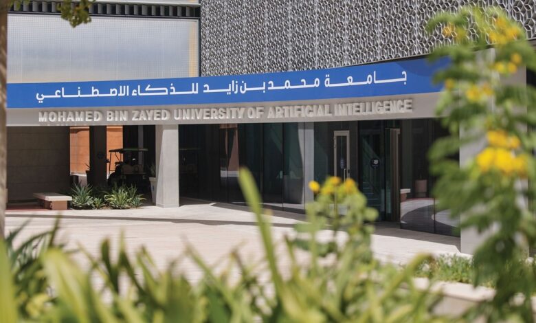 جامعة محمد بن زايد للذكاء الاصطناعي تطلق نماذج لغوية مفتوحة المصدر