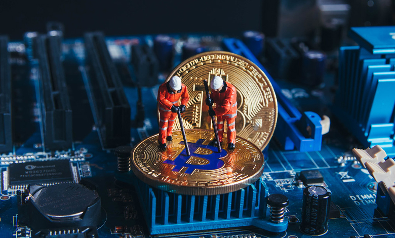 Bitcoin Miners Unload Over 10K BTC in a Day, Unveil Trends in a Year of Reserves Decline | Headlines | News | CoinMarketCap