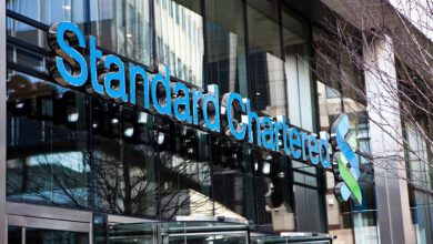 "ستاندرد تشارترد" يتوقع تدفقات ضخمة إلى صناديق التداول بالبيتكوين