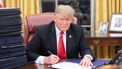 Donald Trump, Bitcoin, crypto news, cryptocurrency regulation, blockchain news, white house crypto role, executive order, Ross Ulbircht