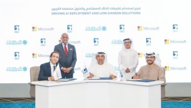 شراكة بين "أدنوك" و"مايكروسوفت" و"مصدر" لتعزيز الذكاء الاصطناعي في قطاع الطاقة