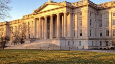 تعيين "سكوت بيسنت" المؤيد للعملات الرقمية وزيراً جديداً للخزانة الأميركية