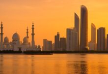 أداء قوي للـ "قابضة" يسلّط الضوء على دخولها الاستراتيجي في عالم العملات المستقرة