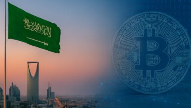 Riyadh skyline at sunset with the Saudi Arabian flag in the foreground and a digital Bitcoin symbol overlay in the background, representing Saudi Arabia’s shift toward digital assets and blockchain technology